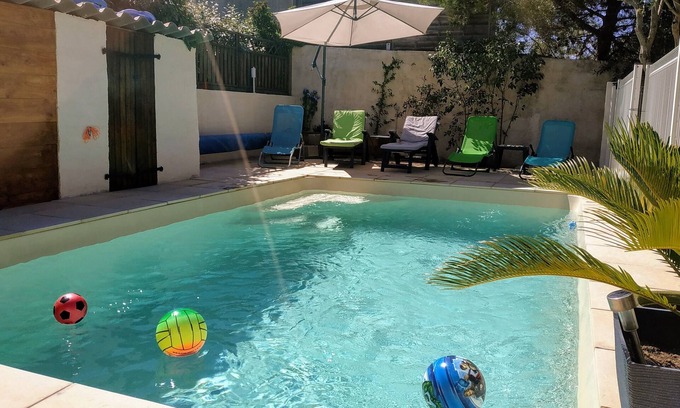 Cournonsec Villa | Entre mer et garrigue, villa avec jardin arboré et piscine, idéale pour famille