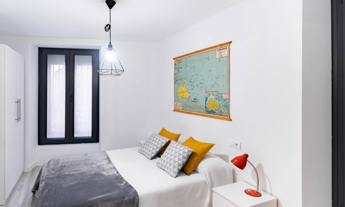 Old Town Appartement | Housingleón Main Square Suites