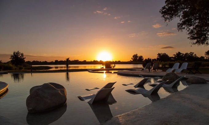 Tristan Suarez Hôtel | Howard Johnson by Wyndham Ezeiza Convention Center