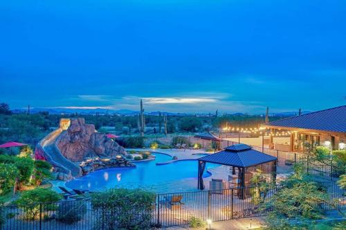 Pinnacle Peak Maison | HoZho Main Estate