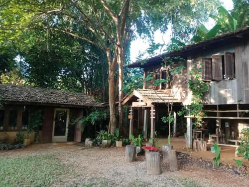 Mae Tha Maison | hug pang mao homestay Lampang โฮมสเตย์ฮักปางมะโอ ลำปาง