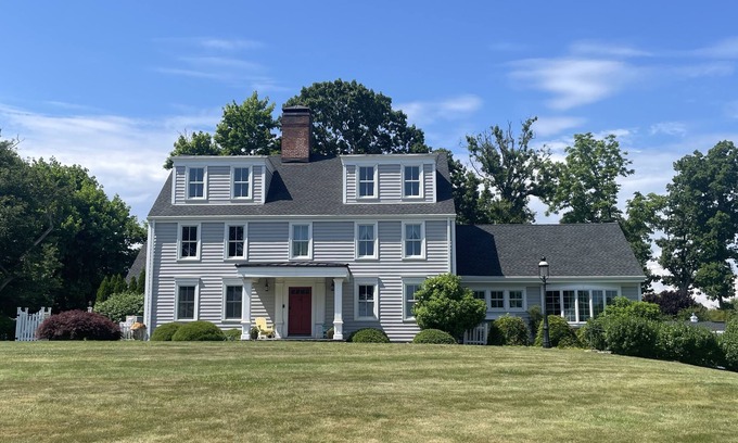 Milford Maison | Huge Family House with Pool and Waterviews - Walkable to Beach