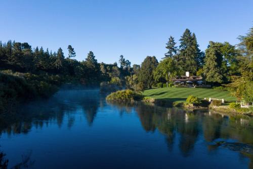 Taupo Cabine | Huka Lodge
