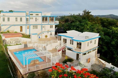 Aguacate Villa | Humacao Villa - 8BR, Pool, Palmas, Ocean Views