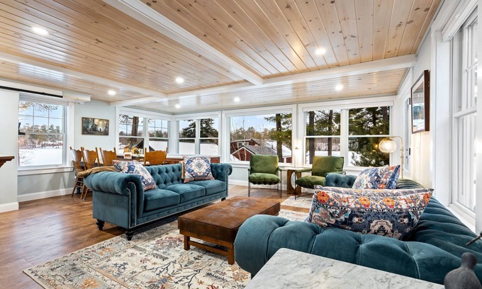 Windham Maison | Hummingbird Hollow: 4BR, Lakefront, Private Beach