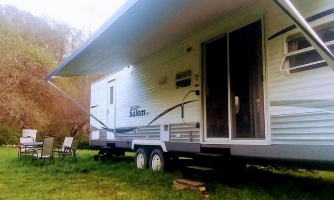 Conewango Valley Maison | Hunters Habitat at ShineOn Valley