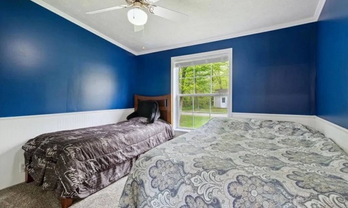 Harbor Beach Maison | "Huron Bluff" 3-bedroom House in Harbor Beach Lakefront with Spectacular Views