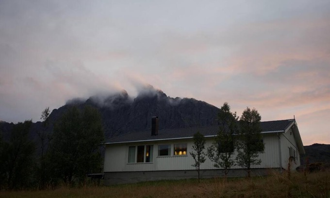 Loppa Maison | Hus i Sør-Tverrfjord