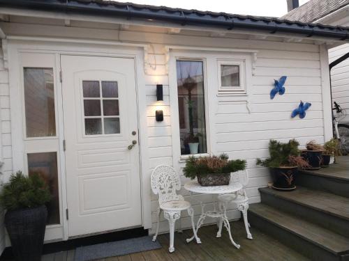 Volda Maison | Huset på hauen