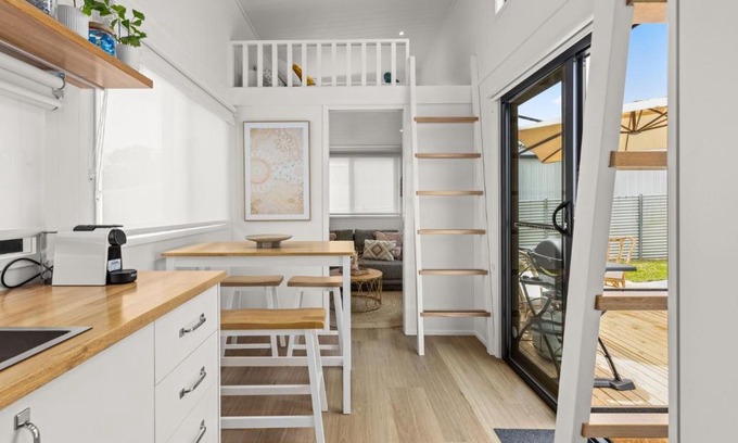Huskisson Maison | Husky Tiny Home by Experience Jervis Bay