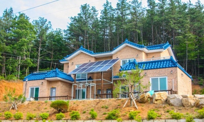 Goesan Maison | Hwayang Gyegok Domyeongsan Pension