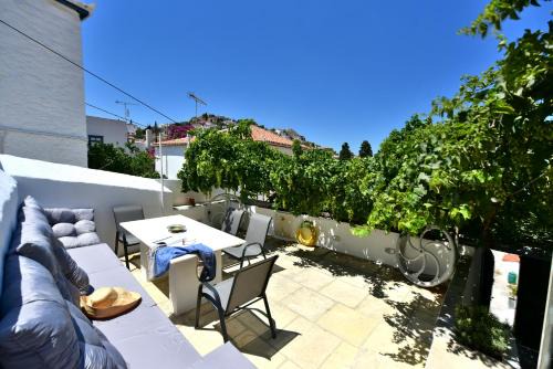 Hydra Appartement | Hydra Art Suites