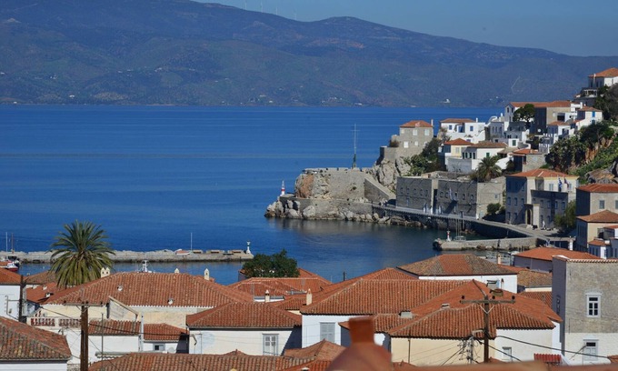 idhra Maison | Ville d'Hydra Vue panoramique sur la mer