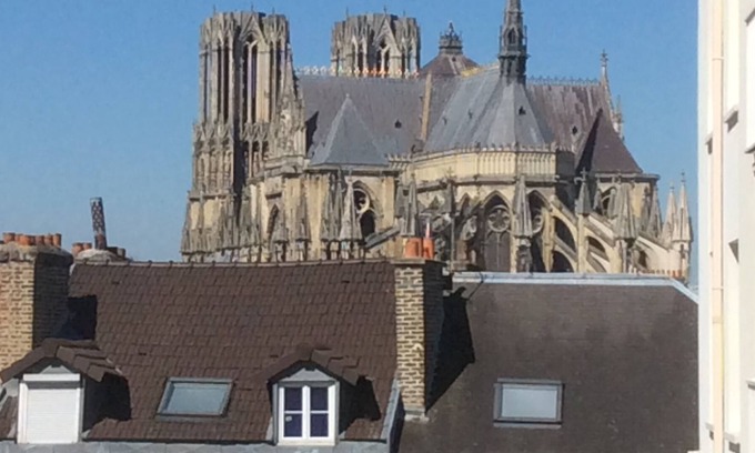 Reims City Centre Appartement | Hyper centre proche cathédrale calme, confortable et fonctionnel