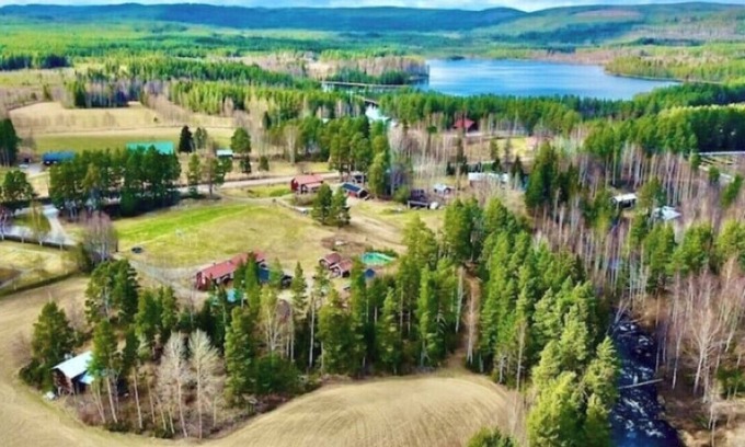 Ramsjo Maison | Hyr en hel stugby Ramsjö Camping