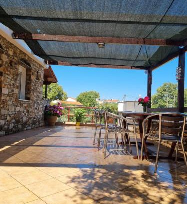 Raches Appartement | I Avli tou Valsakia