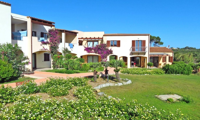 Porto Pozzo Appartement | I Mirti di Porto Pozzo (PPZ120) by Interhome