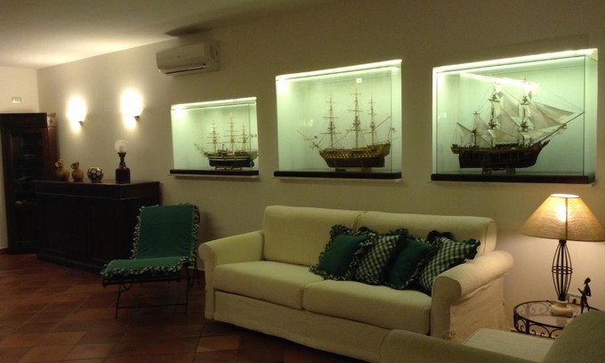 Monte Po-Nesima-San Leone-Rapisardi Appartement | I Tre Velieri - The Three Ships