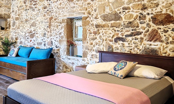 Kissamos Maison | LA MAISON EN PIERRE DE IAKOVOS PRES DE BALOS, ELAFONISI