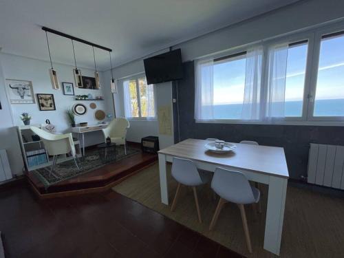 Ibarranguelua Appartement | Ibinaga Seaview - Auto checking property