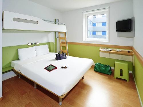 Wasquehal Hôtel | ibis budget Lille Wasquehal