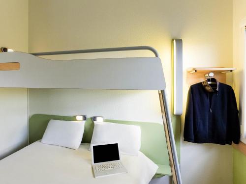 Saint-Genis-Laval Hôtel | ibis budget Lyon Sud St Genis Laval