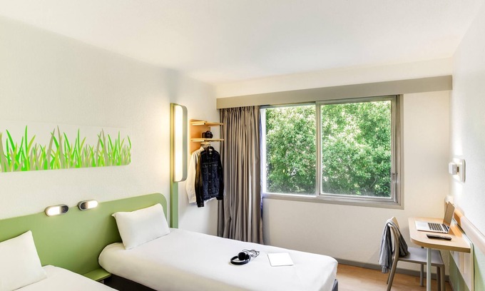 Lescar Hôtel | ibis budget Pau Lescar