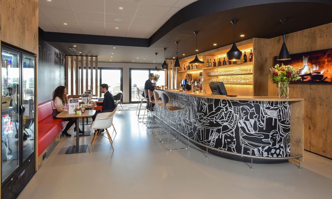 Fleurus Hôtel | ibis Charleroi Airport Brussels South