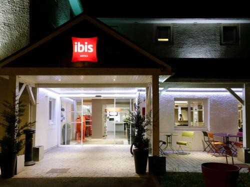 Paroisse Saint-Vincent-de-Paul Hôtel | ibis Dole Sud Choisey
