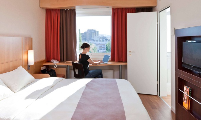 Lancy Hôtel | ibis Geneve Petit Lancy