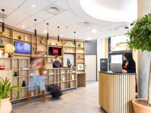 La Joliette Hôtel | ibis Marseille Centre Euromed