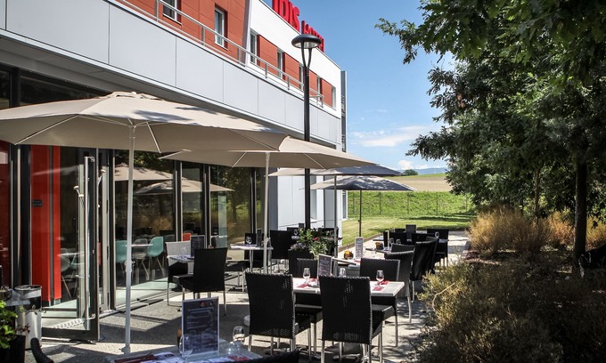 Saint-Genis-Pouilly Hôtel | ibis Saint Genis Pouilly Genève