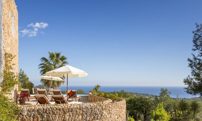 Santa Eulalia del Rio Maison | Finca à Ibiza avec vue imprenable sur la mer