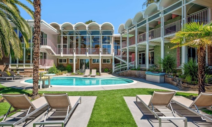 Santa Rosa Maison | Iconia: Historic Mansion, Heated Pool, 9 Bedrooms