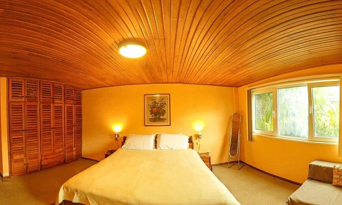Banos de Agua Santa Appartement | Ideal apartment for couples or family, 10 minutes from the center of town.