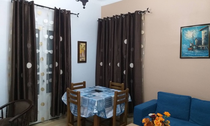 Kouba Appartement | Appartement idéale pour vos cours séjours sur Alger avec terrasse et parking
