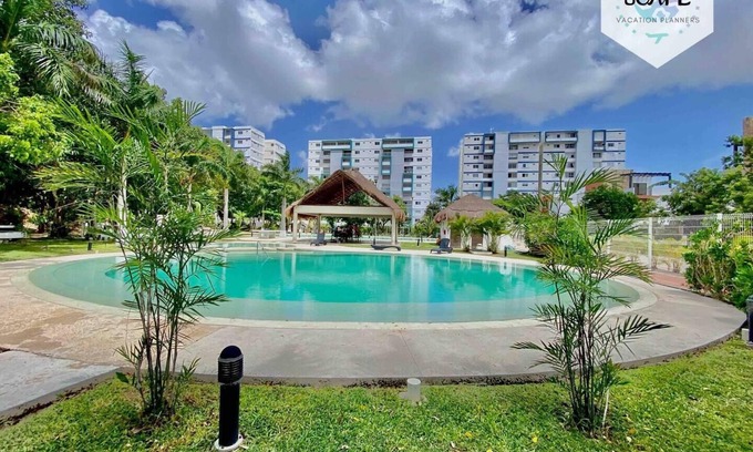 Jacinto Pat Appartement | IDEAL apartment w/green areas and large POOL