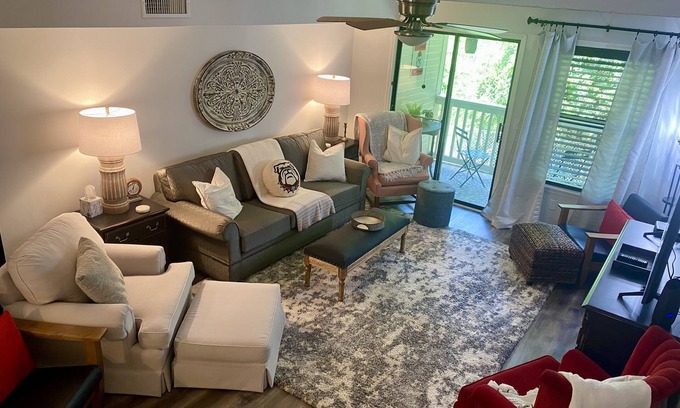 Athens Copropriété | Ideal Athens Retreat – Minutes from Downtown & UGA!