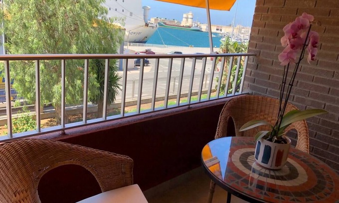 Playa Granada Appartement | Apartment Motril Puerto 12 minutes walk to the beach