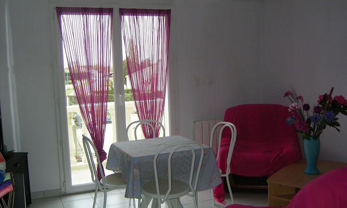 Nieulle-sur-Seudre Appartement | ideal pour vacances à la semaine et curistes, calme et ensoleillé, mer proche