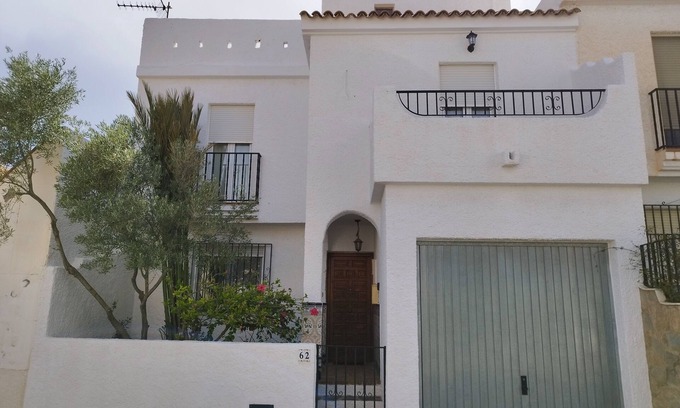 Nijar Maison | Ideal house for couples and families