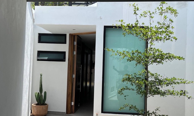 Raquet Club Maison | Ideal house for a family of two adults and two children