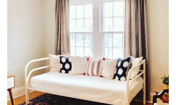 Morningside Maison | Ideal location! Enjoy the best of Minneapolis (Edina)
