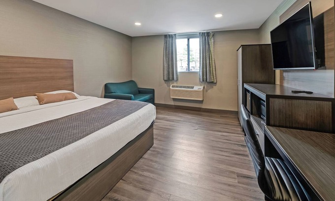 Foxboro Hôtel | Ideal Location! Near Gillette Stadium, Offers FREE Parking Plus FREE Breakfast!