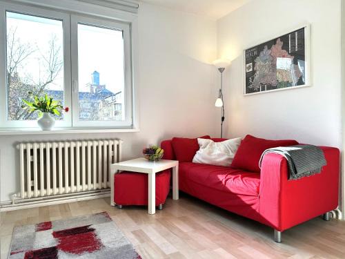 Tempelhof Appartement | "IDEAL42" - Berlin für Zwei - citynah, verkehrsgünstig, Supermarkt, flexibler Check-In