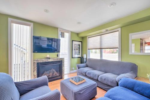 Brookland Maison | Ideally Located DC Home with Pool Table and Patio