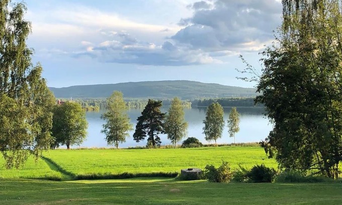 Leksand Maison | Idyllic Dalarna farmhouse at the lake