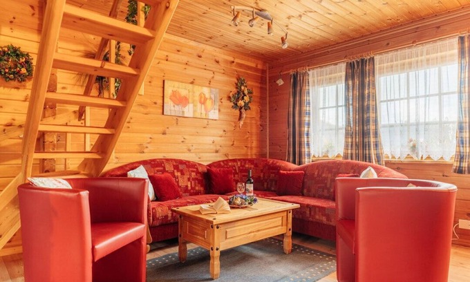 Steina Maison | cabane en rondins idyllique - environ 70m² avec jardin clôturé - chiens willk - WLAN inc
