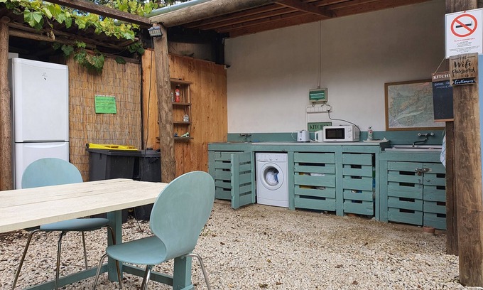 Koppanyszanto Location De VR | Idyllic setting with pool in Koppany Nature Park directly on the walking trails.