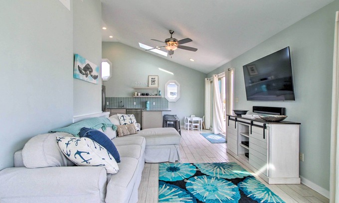 South Bethany Maison | Idyllic South Bethany Home w/ Private Beach Access